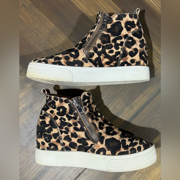 Women’s Steve Madden Cheetah Print Wedgie Sneaker Shoes Size 5.5M WEDG01S1 - Picture 7 of 9